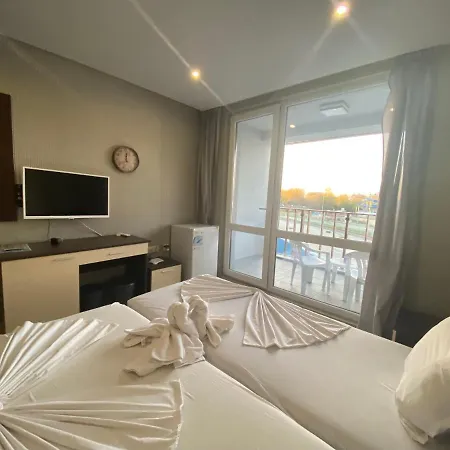 Paradiso B 208 Private Sea View 아파트