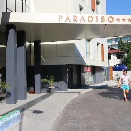 아파트 Paradiso B 208 Private Sea View *