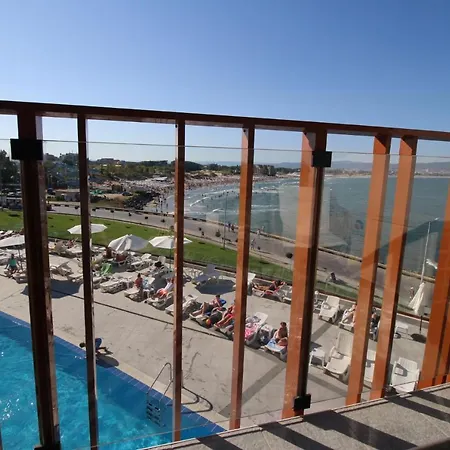 Paradiso B 208 Private Sea View