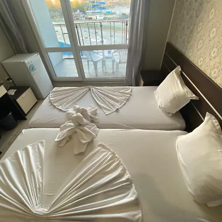 아파트 Paradiso B 208 Private Sea View *