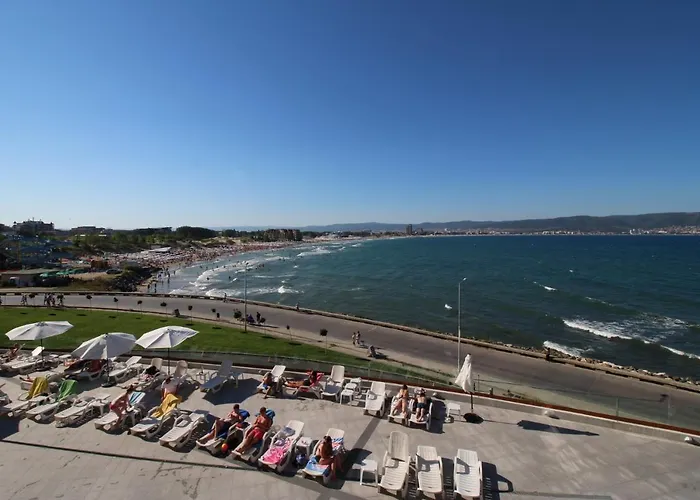 Paradiso B 208 Private Sea View * Nessebar