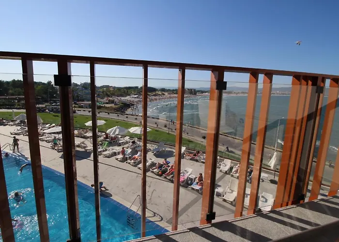 Paradiso B 208 Private Sea View